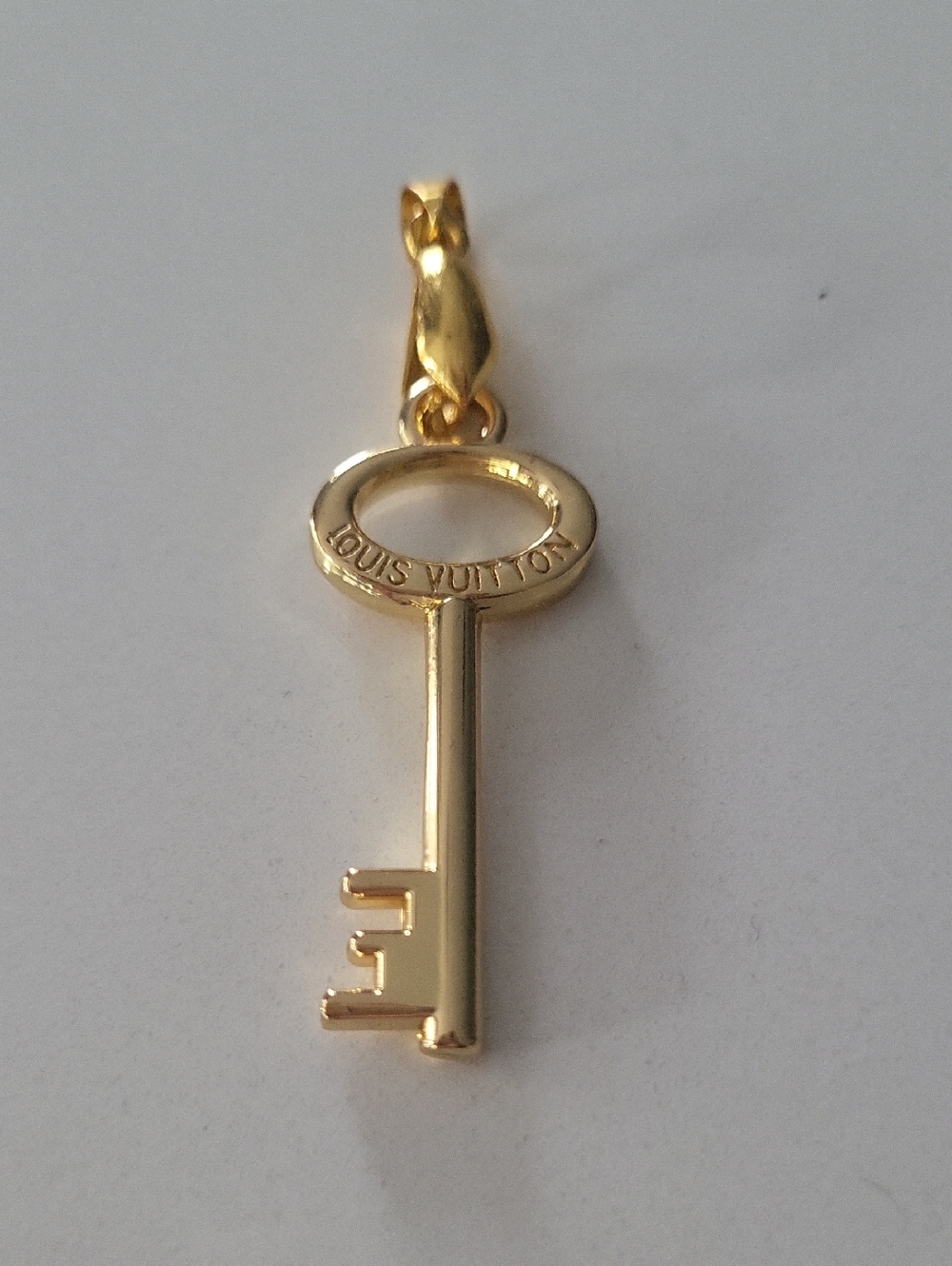 Gold Key Pendant/Zipper Pull
